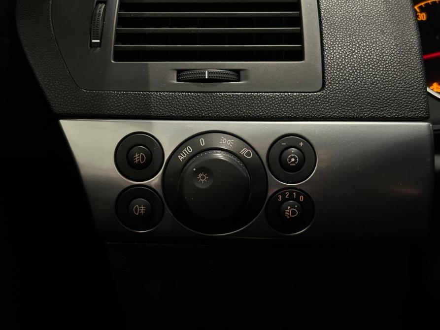 Opel Astra H Рестайлинг Санкт-Петербург  - изображение 18