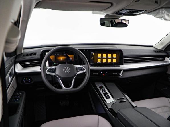 Volkswagen Tavendor I с пробегом 2025 года, цена 5 149 999 рублей, 426 км, внедорожник, Автокод Объявления