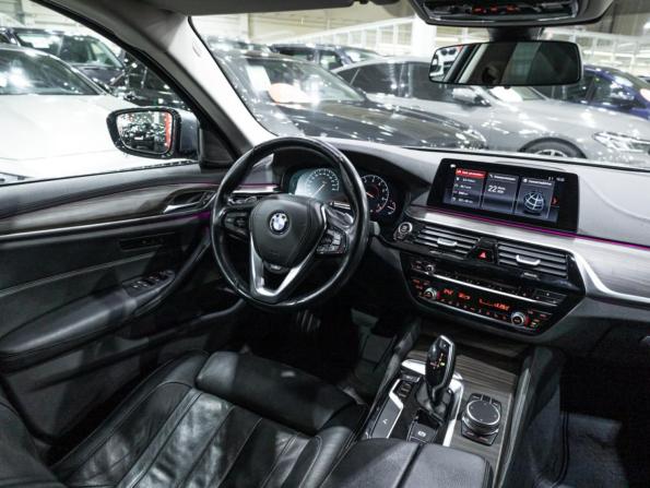BMW 5 серии VII (G30/G31/G38) с пробегом 2018 года, цена 3 279 585 рублей, 116787 км, седан, Автокод Объявления