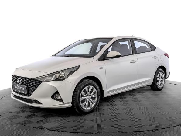 Hyundai Solaris II Рестайлинг с пробегом 2022 года, цена 1 570 000 рублей, 56952 км, седан, Автокод Объявления