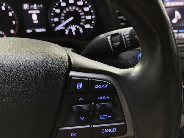 Hyundai Elantra VI (AD) с пробегом 2017 года, цена 1 220 000 рублей, 163500 км, седан, Автокод Объявления