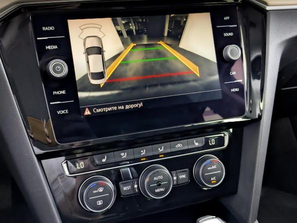 Volkswagen Passat B8 с пробегом 2018 года, цена 2 645 000 рублей, 66799 км, седан, Автокод Объявления