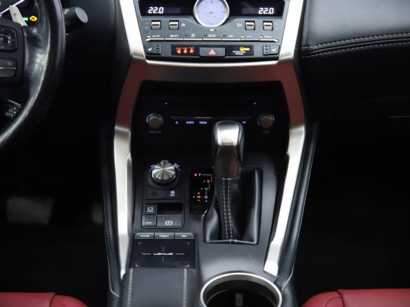 Lexus NX I Рестайлинг с пробегом 2021 года, цена 5 190 000 рублей, 29380 км, внедорожник, Автокод Объявления