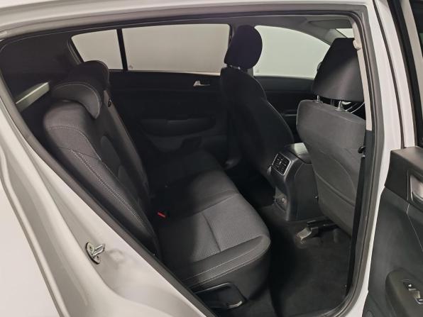 Kia Sportage IV Рестайлинг с пробегом 2018 года, цена 1 929 000 рублей, 144378 км, внедорожник, Автокод Объявления