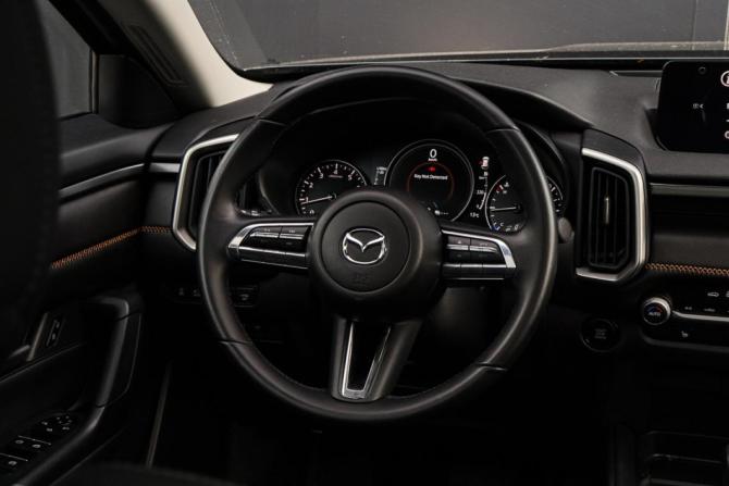 Mazda CX-50 с пробегом 2024 года, цена 3 870 000 рублей, 8077 км, внедорожник, Автокод Объявления