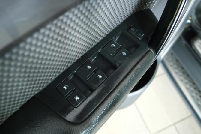 Chevrolet Captiva I с пробегом 2008 года, цена 989 000 рублей, 239000 км, внедорожник, Автокод Объявления