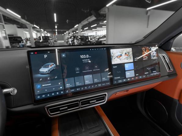 Li Auto (Lixiang) L6 с пробегом 2024 года, цена 5 500 000 рублей, 12940 км, внедорожник, Автокод Объявления