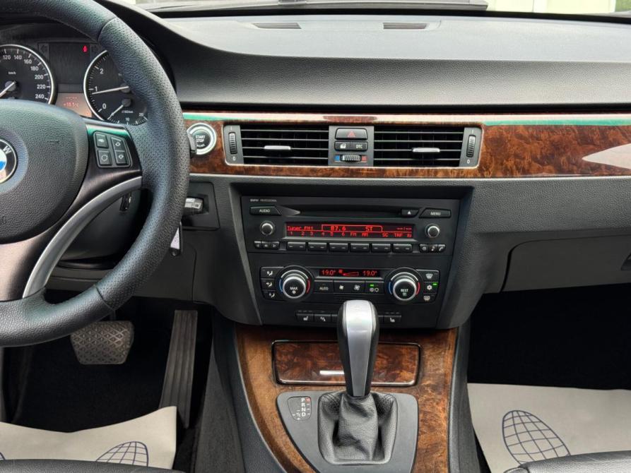 BMW 3 серии V (E90/E91/E92/E93) Рестайлинг Ульяновск  - изображение 22