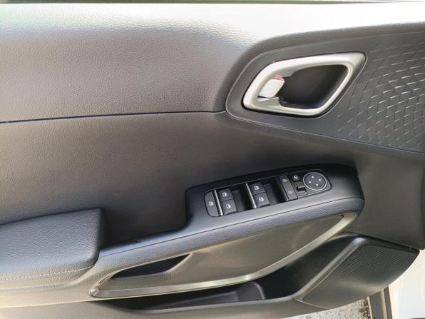 Kia Soul III с пробегом 2021 года, цена 2 029 000 рублей, 40779 км, хэтчбек, Автокод Объявления