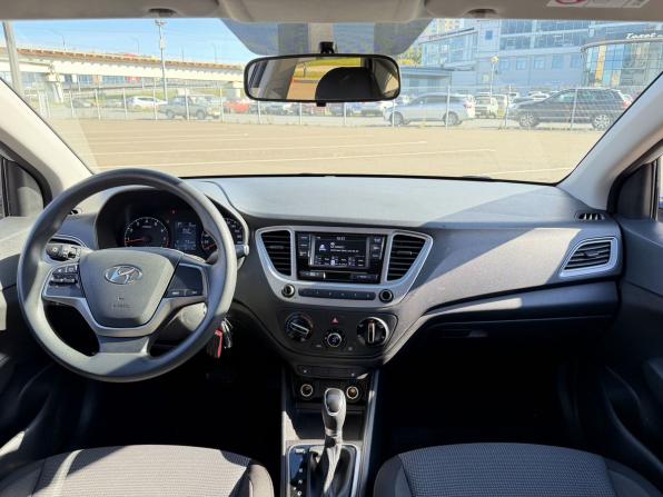 Hyundai Solaris II с пробегом 2019 года, цена 1 350 000 рублей, 87600 км, седан, Автокод Объявления
