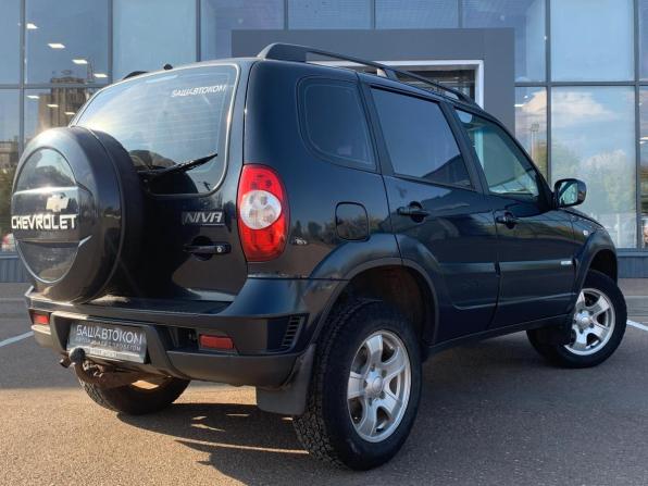Chevrolet Niva I Рестайлинг с пробегом 2011 года, цена 385 000 рублей, 212150 км, внедорожник, Автокод Объявления
