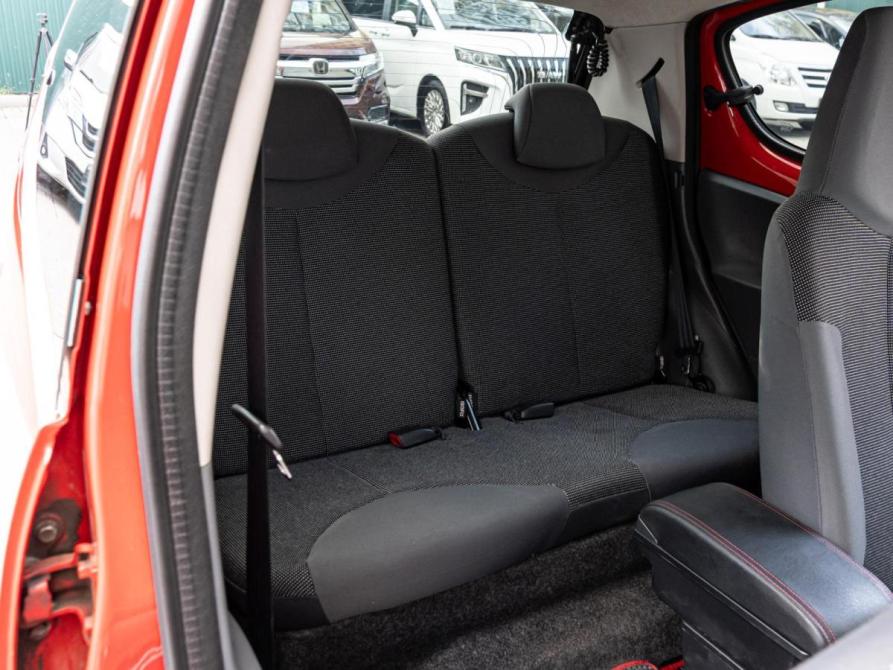 Peugeot 107 I Краснодар  - изображение 7
