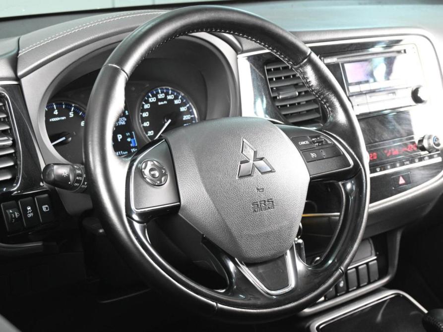 Mitsubishi Outlander III Рестайлинг 3 Ростов-на-Дону  - изображение 12