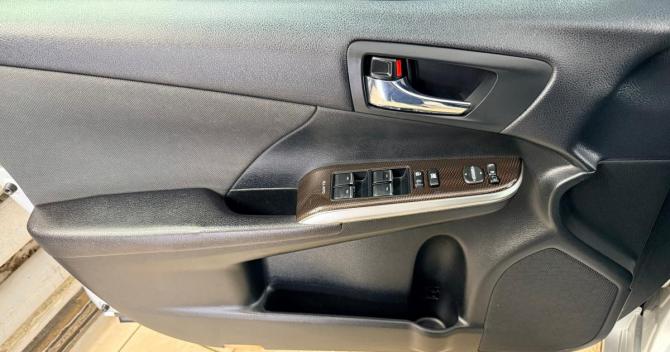 Toyota Camry VII (XV50) Рестайлинг с пробегом 2015 года, цена 1 815 000 рублей, 121077 км, седан, Автокод Объявления