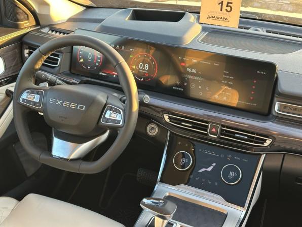 Exeed VX I с пробегом 2022 года, цена 2 700 000 рублей, 69023 км, внедорожник, Автокод Объявления