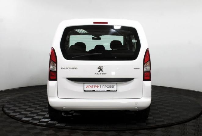 Peugeot Partner II Рестайлинг 2 с пробегом 2022 года, цена 1 320 000 рублей, 232236 км, компактвэн, Автокод Объявления