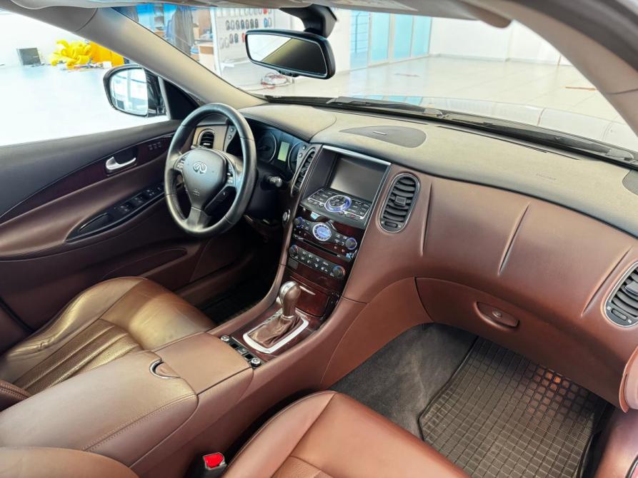 Infiniti QX50 I Санкт-Петербург  - изображение 13