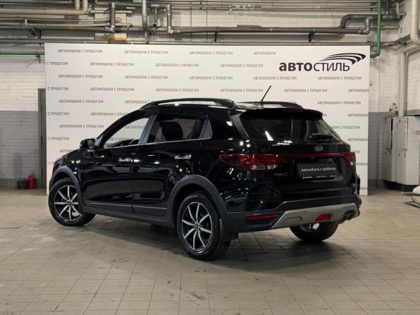 Kia Rio IV Рестайлинг с пробегом 2021 года, цена 1 589 000 рублей, 135000 км, хэтчбек, Автокод Объявления