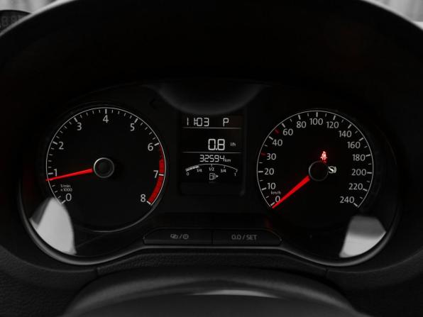 Volkswagen Polo V Рестайлинг с пробегом 2016 года, цена 1 530 000 рублей, 32524 км, седан, Автокод Объявления