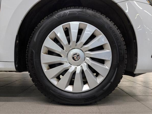 Skoda Octavia IV (A8) с пробегом 2021 года, цена 2 335 000 рублей, 74575 км, лифтбек, Автокод Объявления
