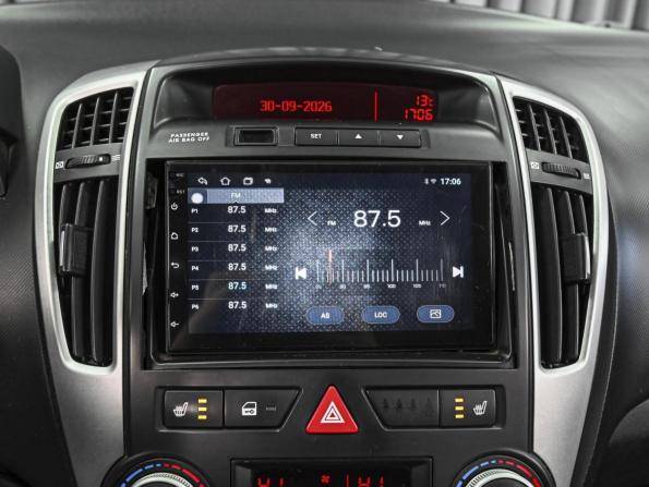 Kia Ceed I Рестайлинг с пробегом 2012 года, цена 848 000 рублей, 194000 км, универсал, Автокод Объявления