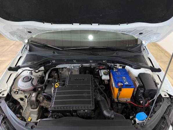 Skoda Octavia III (A7) Рестайлинг с пробегом 2019 года, цена 1 750 000 рублей, 88572 км, лифтбек, Автокод Объявления