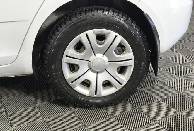 Skoda Fabia II Рестайлинг с пробегом 2011 года, цена 594 000 рублей, 198000 км, хэтчбек, Автокод Объявления
