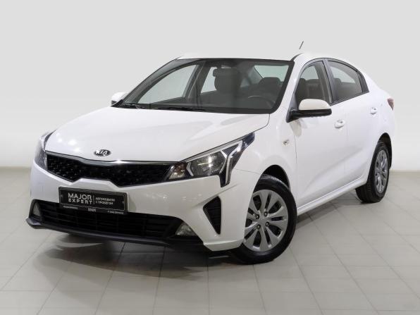 Kia Rio IV Рестайлинг с пробегом 2021 года, цена 1 690 000 рублей, 35810 км, седан, Автокод Объявления