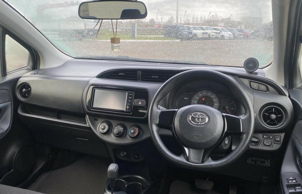 Toyota Vitz III (XP130) Рестайлинг 2 Красноярск  - изображение 5