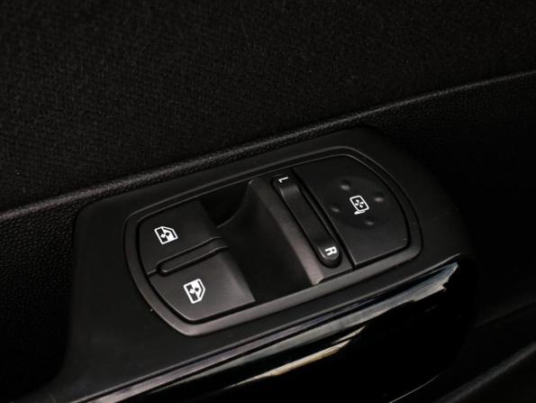 Opel Corsa D Рестайлинг II с пробегом 2013 года, цена 749 000 рублей, 138331 км, хэтчбек, Автокод Объявления