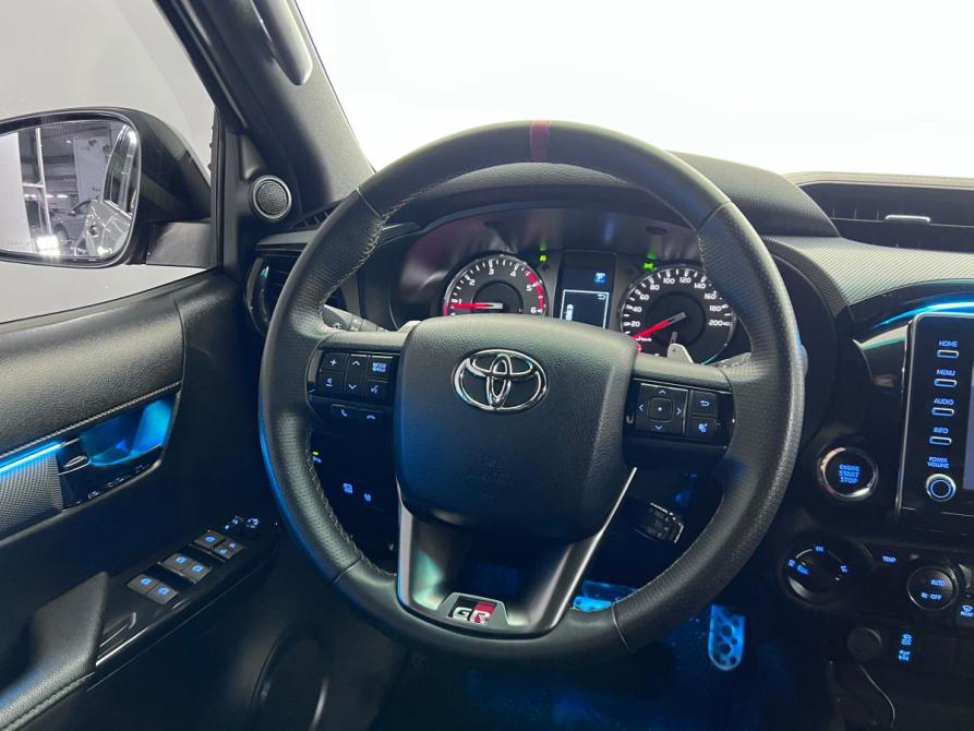 Toyota Hilux VIII Рестайлинг 2 Ростов-на-Дону  - изображение 18