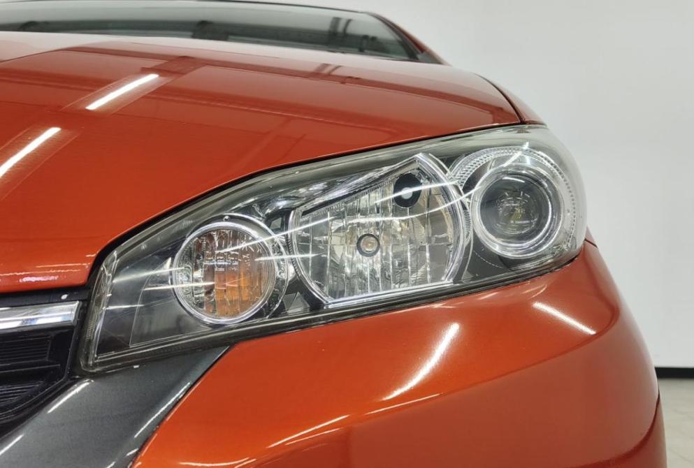 Toyota Wish II Екатеринбург  - изображение 9