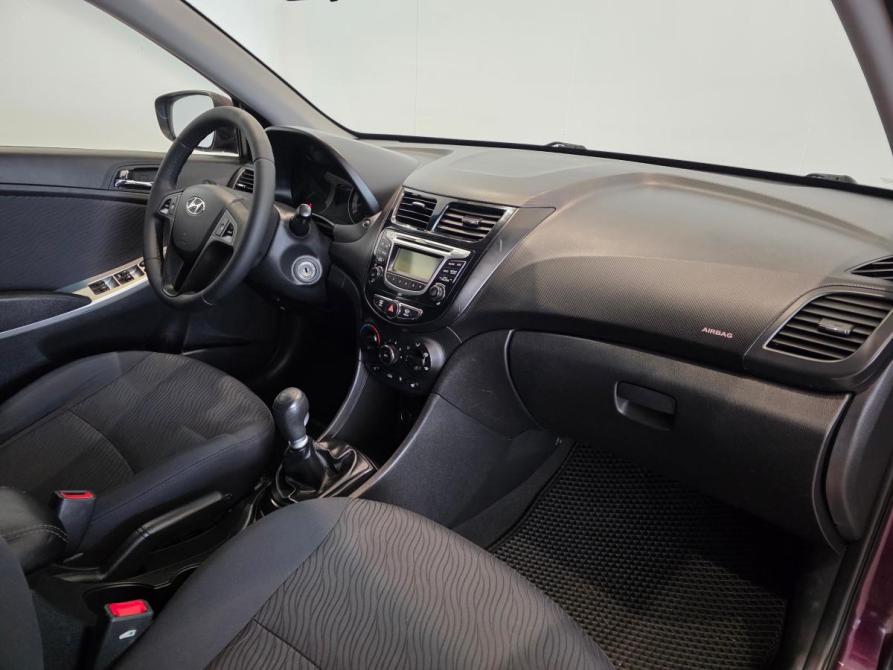Hyundai Solaris I Волгоград  - изображение 20