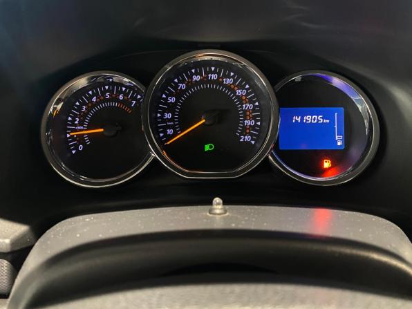 Renault Sandero II с пробегом 2014 года, цена 850 000 рублей, 141905 км, хэтчбек, Автокод Объявления