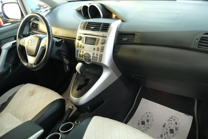 Toyota Verso I с пробегом 2011 года, цена 1 199 000 рублей, 226000 км, компактвэн, Автокод Объявления