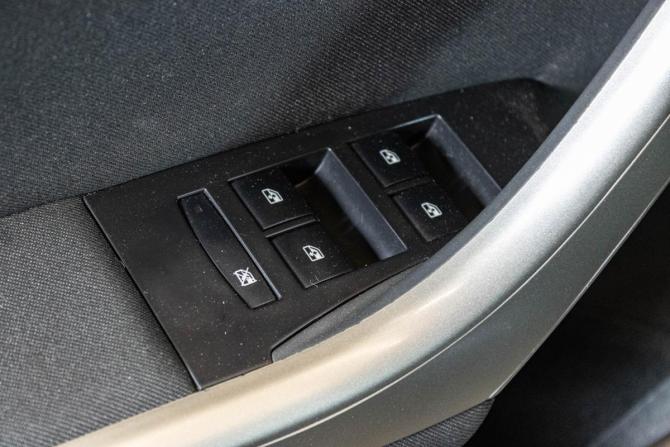 Opel Astra J с пробегом 2011 года, цена 1 009 000 рублей, 33761 км, хэтчбек, Автокод Объявления
