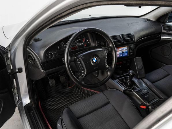 BMW 5 серии IV (E39) Рестайлинг с пробегом 2001 года, цена 650 000 рублей, 369838 км, седан, Автокод Объявления