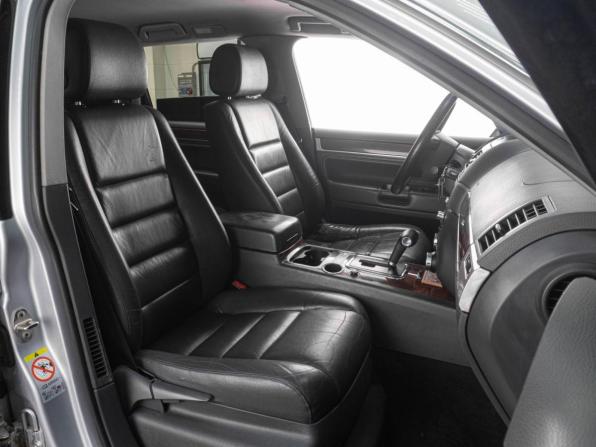Volkswagen Touareg I Рестайлинг с пробегом 2008 года, цена 1 149 000 рублей, 270000 км, внедорожник, Автокод Объявления