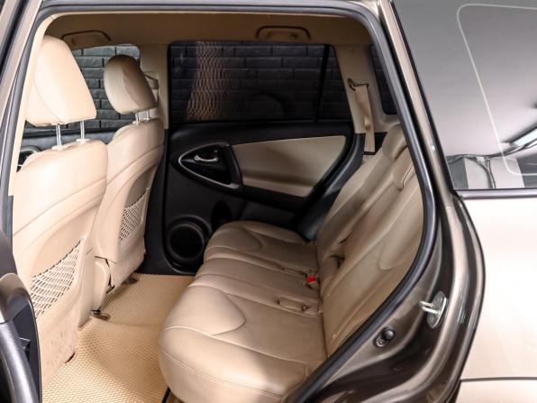 Toyota RAV4 III (XA30) Рестайлинг с пробегом 2010 года, цена 2 099 000 рублей, 130439 км, внедорожник, Автокод Объявления