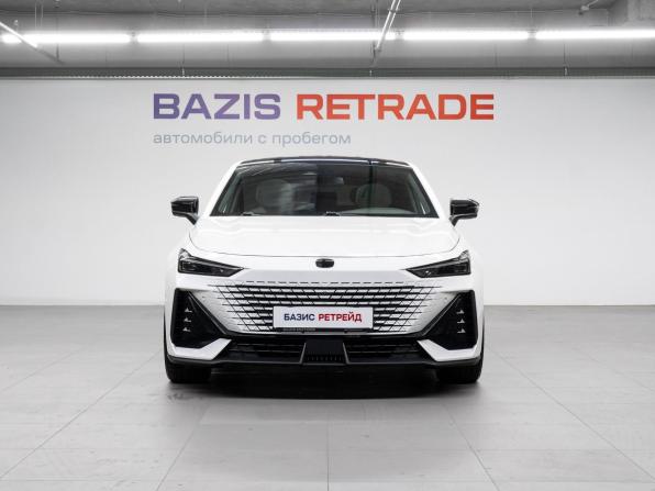 Changan UNI-V I с пробегом 2023 года, цена 2 499 000 рублей, 27844 км, лифтбек, Автокод Объявления