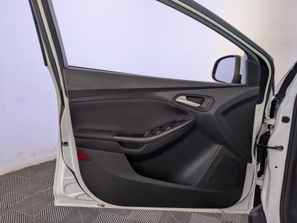 Ford Focus III Рестайлинг с пробегом 2018 года, цена 1 190 000 рублей, 89967 км, хэтчбек, Автокод Объявления