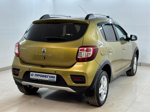 Renault Sandero II с пробегом 2018 года, цена 1 050 000 рублей, 81959 км, хэтчбек, Автокод Объявления