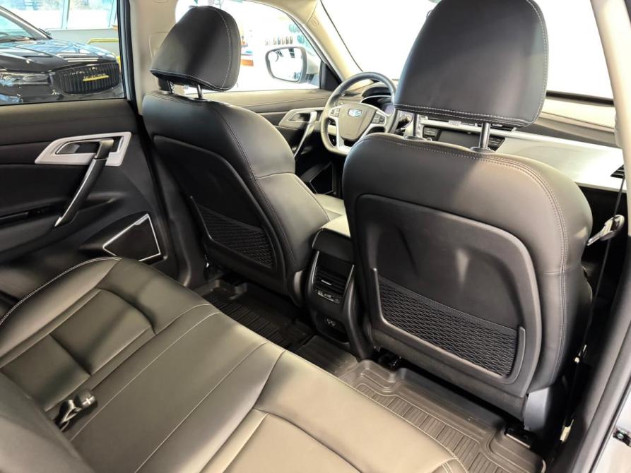 Geely Atlas I Санкт-Петербург  - изображение 13