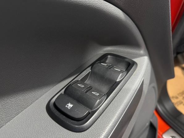 Ford EcoSport II с пробегом 2017 года, цена 963 000 рублей, 98348 км, внедорожник, Автокод Объявления
