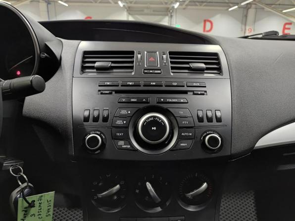 Mazda 3 II (BL) Рестайлинг с пробегом 2012 года, цена 950 000 рублей, 168203 км, седан, Автокод Объявления