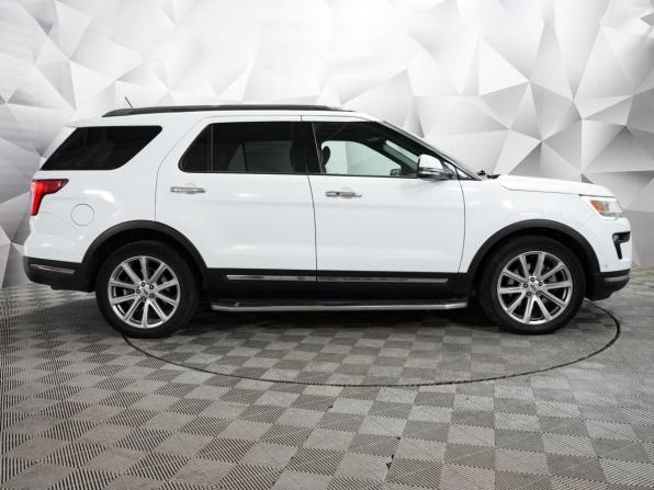 Ford Explorer V Рестайлинг 2 с пробегом 2018 года, цена 2 996 000 рублей, 135000 км, внедорожник, Автокод Объявления