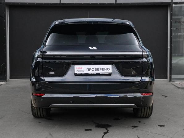 Li Auto (Lixiang) L7 I Рестайлинг с пробегом 2024 года, цена 6 700 000 рублей, 36937 км, внедорожник, Автокод Объявления