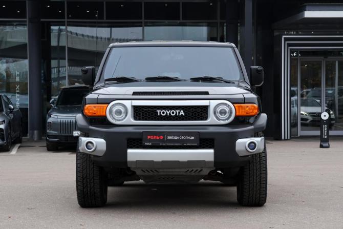 Toyota FJ Cruiser с пробегом 2018 года, цена 4 995 000 рублей, 137732 км, внедорожник, Автокод Объявления