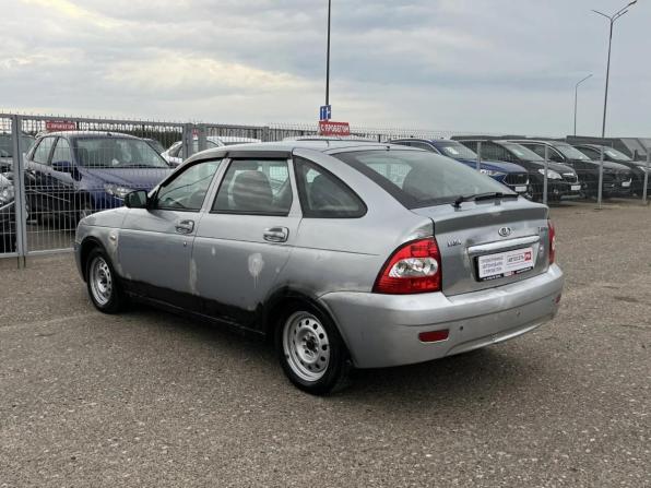 Lada (ВАЗ) Priora I с пробегом 2008 года, цена 110 000 рублей, 303726 км, хэтчбек, Автокод Объявления