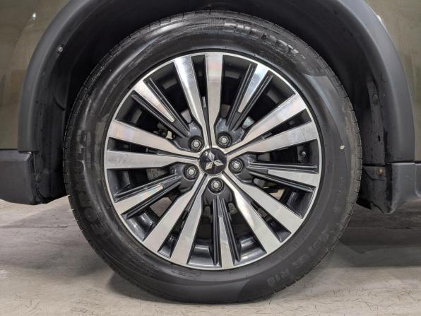 Mitsubishi Outlander III Рестайлинг 3 с пробегом 2020 года, цена 2 495 000 рублей, 100043 км, внедорожник, Автокод Объявления